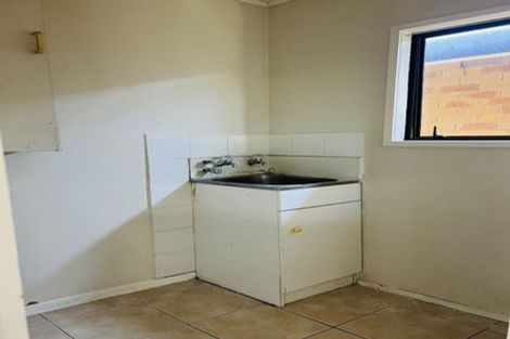 Photo of property in 5 Caribbean Drive, Unsworth Heights, Auckland, 0632