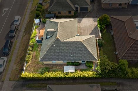 Photo of property in 4/10 Ranch Road, Mount Maunganui, 3116