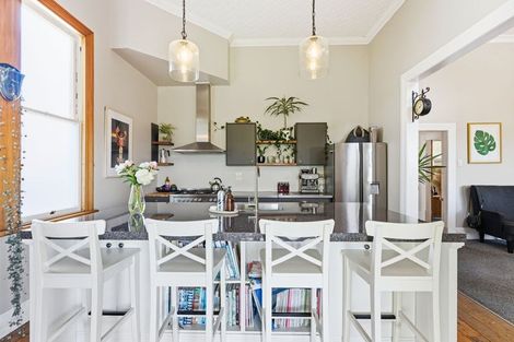 Photo of property in 12 Campbell Street, Whanganui, 4500