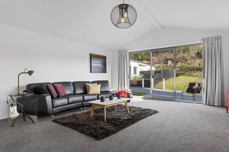 Photo of property in 2 Rose Drive, Concord, Dunedin, 9018