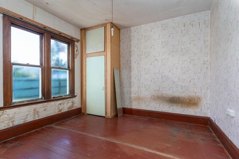 Photo of property in 17 Waite Street, Featherston, 5710