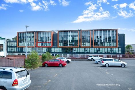 Photo of property in Westward Park Estate, 14e/30 Westward Ho, Glen Eden, Auckland, 0602