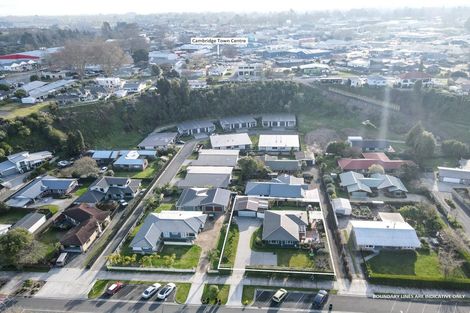 Photo of property in 18 Williamson Street, Cambridge, 3434