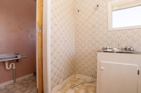 Photo of property in 61 Manuherikia Road, Alexandra, 9320