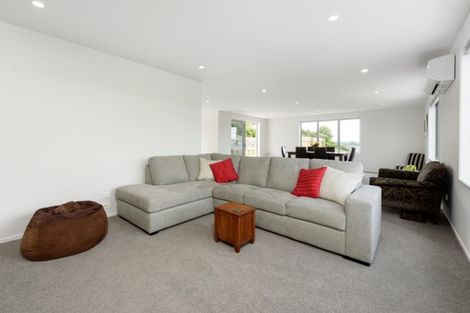 Photo of property in 12 Southill Way, Pyes Pa, Tauranga, 3112