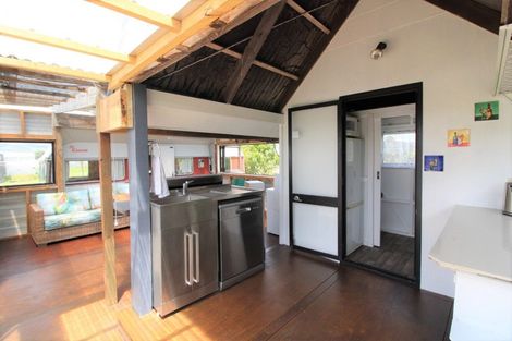 Photo of property in 154 Harbour Drive, Matarangi, Whitianga, 3592