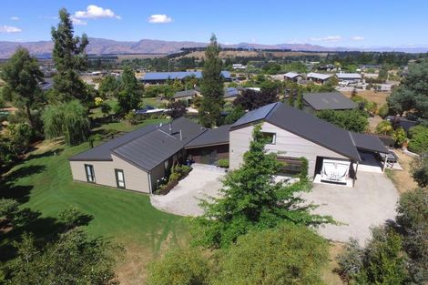 Photo of property in 6 Ewing Place, Albert Town, Wanaka, 9305