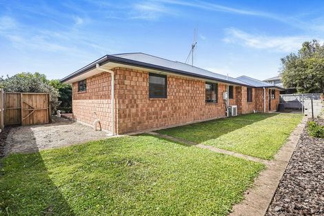 Photo of property in 18 Everton Place, Grandview Heights, Hamilton, 3200