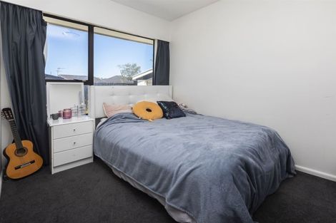 Photo of property in 17 Tuckers Road, Redwood, Christchurch, 8051