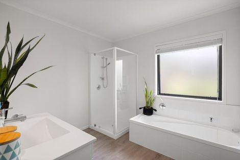 Photo of property in 45 Puhirake Crescent, Pyes Pa, Tauranga, 3112