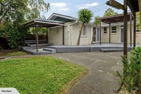 Photo of property in 17 Redwood Grove, Hokowhitu, Palmerston North, 4410