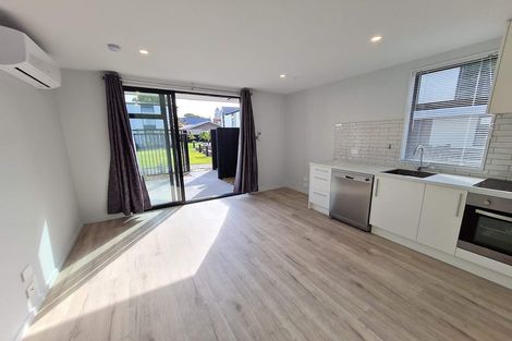 Photo of property in 5/10 New Brighton Road, Shirley, Christchurch, 8061