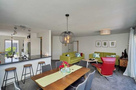 Photo of property in 2/121 Barrington Street, Somerfield, Christchurch, 8024