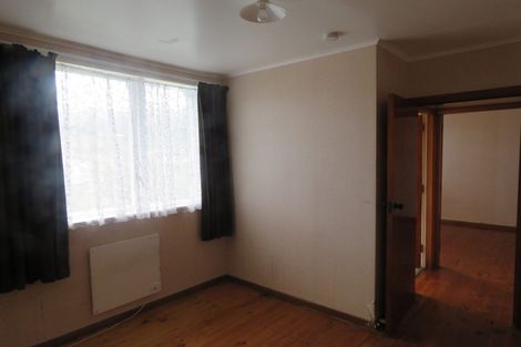 Photo of property in 34 Roberts Street, Tawa, Wellington, 5028