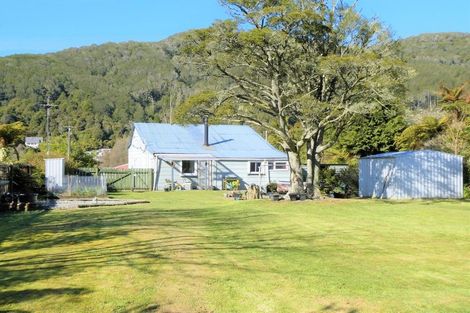 Photo of property in 727 Taylorville Road, Taylorville, Greymouth, 7805