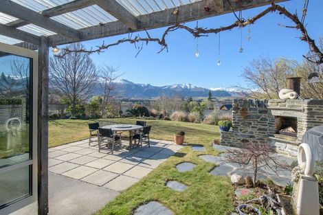 Photo of property in 30 Portree Drive, Lower Shotover, Queenstown, 9371