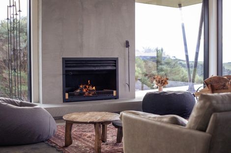 Photo of property in 215b Benseman Road, Raglan, 3296