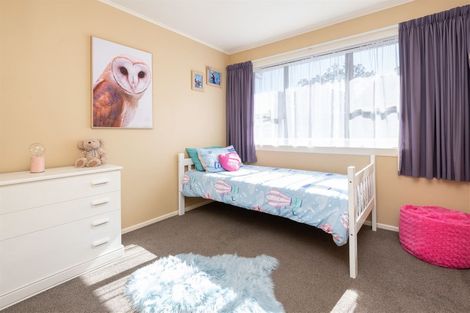 Photo of property in 105 Ridge Road, Howick, Auckland, 2014