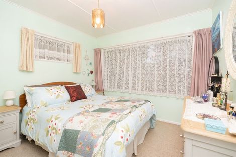 Photo of property in 84 Insoll Avenue, Enderley, Hamilton, 3214