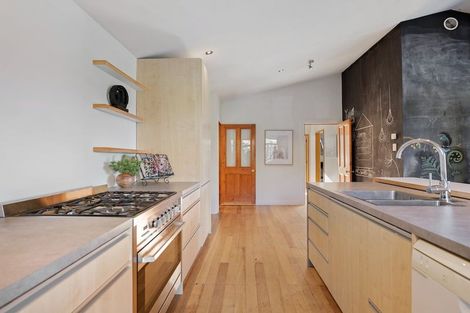 Photo of property in 38 Mcchesney Road, Arthurs Point, Queenstown, 9371