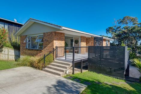 Photo of property in 53 Marellen Drive, Red Beach, 0932