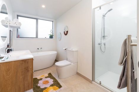 Photo of property in 6 Pine Ridge Terrace, Waikanae Beach, Waikanae, 5036