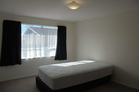 Photo of property in 2/9 Cowes Street, Avondale, Christchurch, 8061