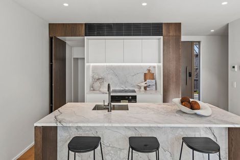 Photo of property in 2/22 Clissold Street, Merivale, Christchurch, 8014