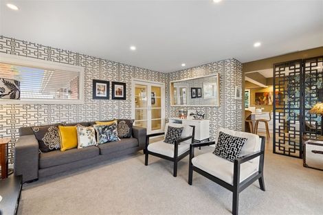 Photo of property in 60 Burnside Crescent, Burnside, Christchurch, 8053