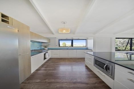 Photo of property in 1/15 Billabong Place, Botany Downs, Auckland, 2010