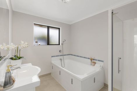 Photo of property in 58 Rothesay Road, Parklands, Christchurch, 8083