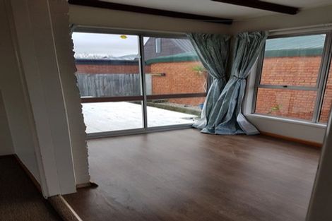 Photo of property in 18 Coniston Avenue, Ilam, Christchurch, 8041