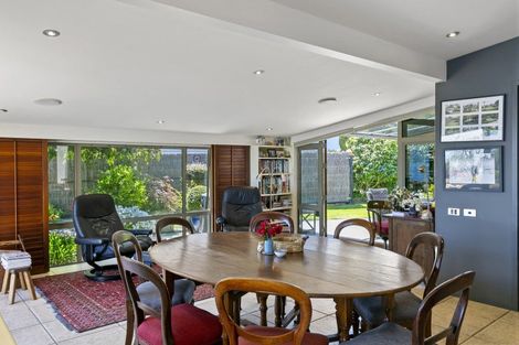 Photo of property in 10 Oregon Drive, Rainbow Point, Taupo, 3330