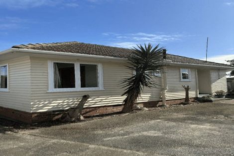 Photo of property in 58 Sutton Crescent, Papakura, 2110