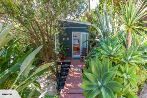 Photo of property in 3 Onewa Road, Northcote, Auckland, 0627