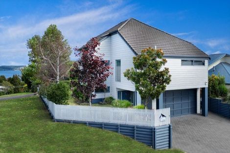 Photo of property in 7 Ngamotu Road, Taupo, 3330