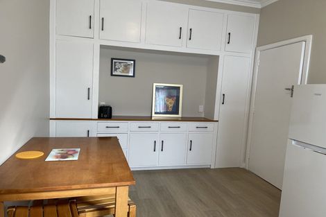 Photo of property in 1-3 Terrace Street, Roslyn, Palmerston North, 4414