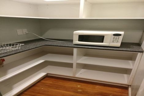Photo of property in 2/397 Beach Road, Mairangi Bay, Auckland, 0630