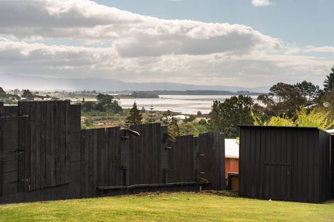 Photo of property in 17 Upland Street, Brookfield, Tauranga, 3110