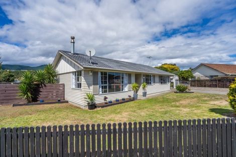 Photo of property in 34 Manawa Avenue, Raumati Beach, Paraparaumu, 5032