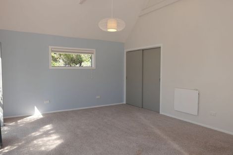 Photo of property in 11 Kotare Street, Waikanae, 5036