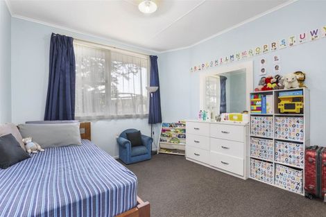 Photo of property in 2 Mabian Crescent, Deanwell, Hamilton, 3206