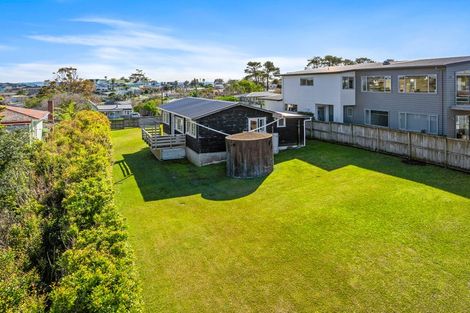 Photo of property in 7 Tiri Road, Manly, Whangaparaoa, 0930