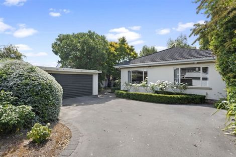 Photo of property in 110 Clyde Road, Ilam, Christchurch, 8041