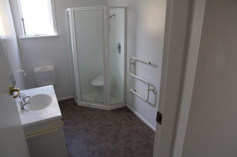 Photo of property in 108 Onepu Road, Lyall Bay, Wellington, 6022