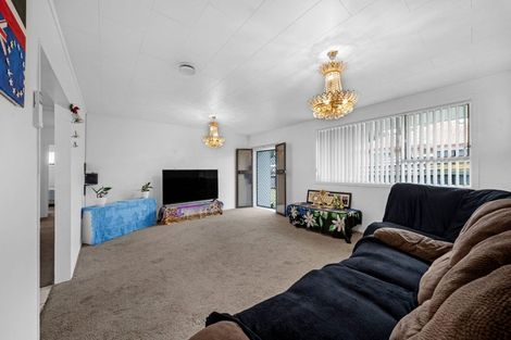 Photo of property in 2/10a Lupton Road, Manurewa, Auckland, 2102
