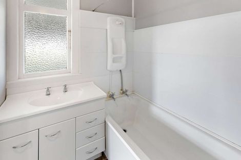 Photo of property in 31 Toro Street, Durie Hill, Whanganui, 4500