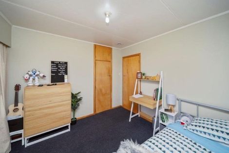 Photo of property in 25 Hunter Street, Hawera, 4610