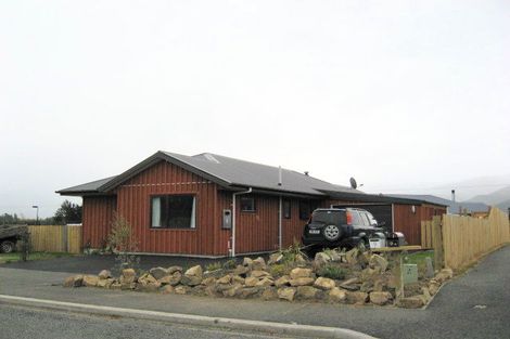 Photo of property in 9 Tarndale Place, Hanmer Springs, 7334