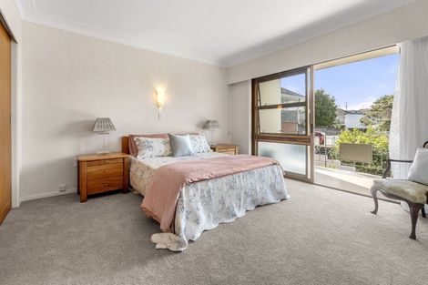 Photo of property in 1/108 Ocean View Road, Northcote, Auckland, 0627